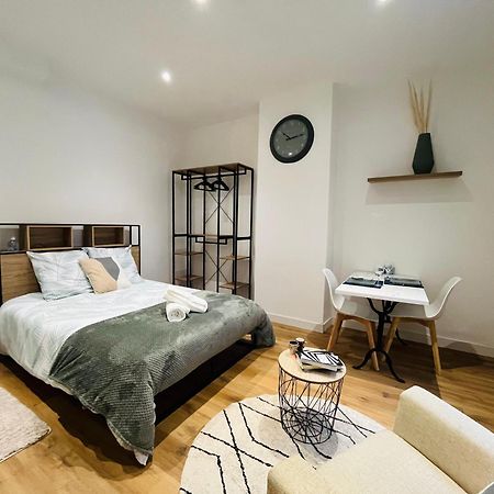 Apartament La Ruche Arrageoise - Parking Gratuit - Cozy - Grand Lit - Long Sejour Arras Zewnętrze zdjęcie