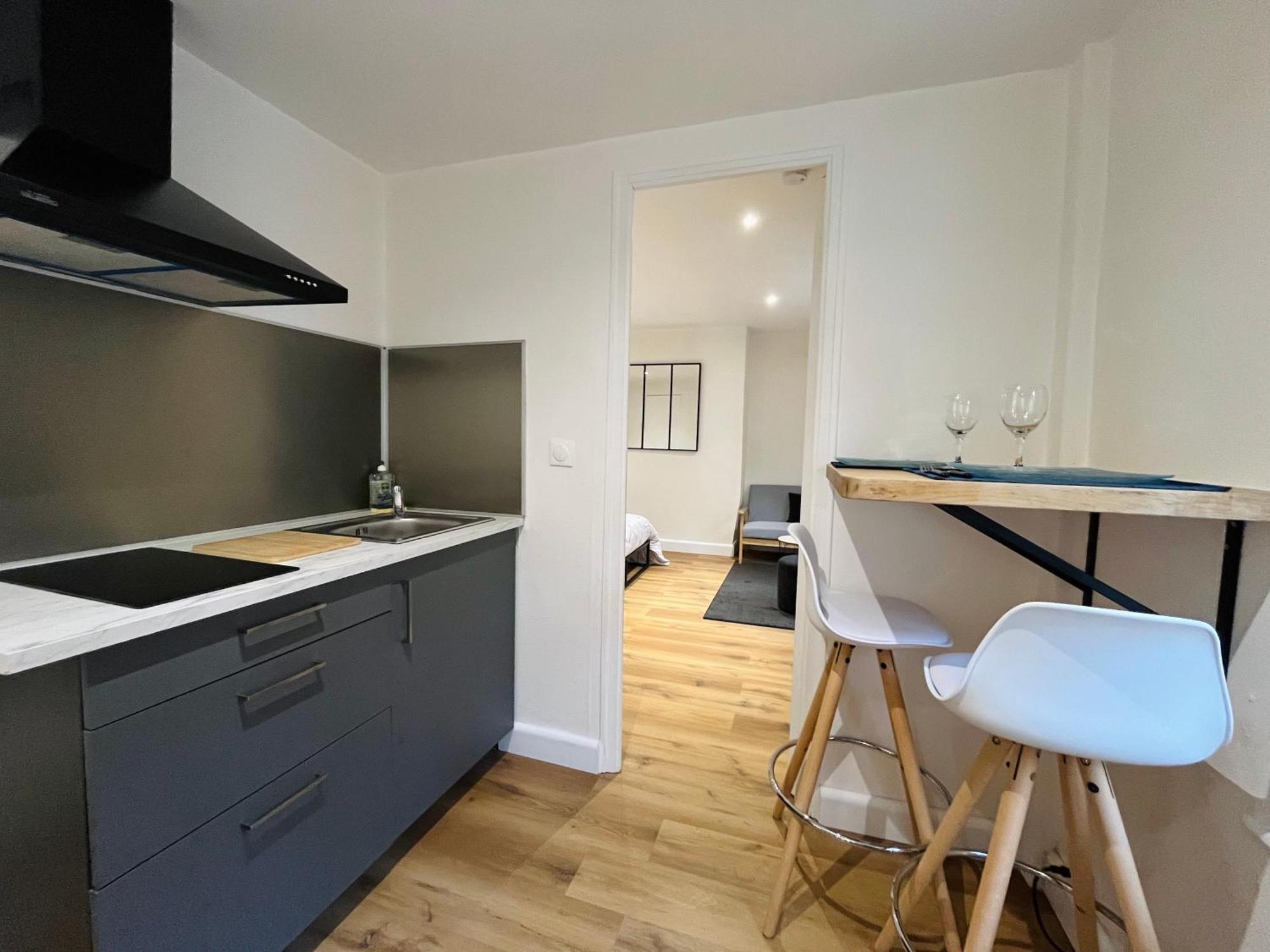 Apartament La Ruche Arrageoise - Parking Gratuit - Cozy - Grand Lit - Long Sejour Arras Zewnętrze zdjęcie
