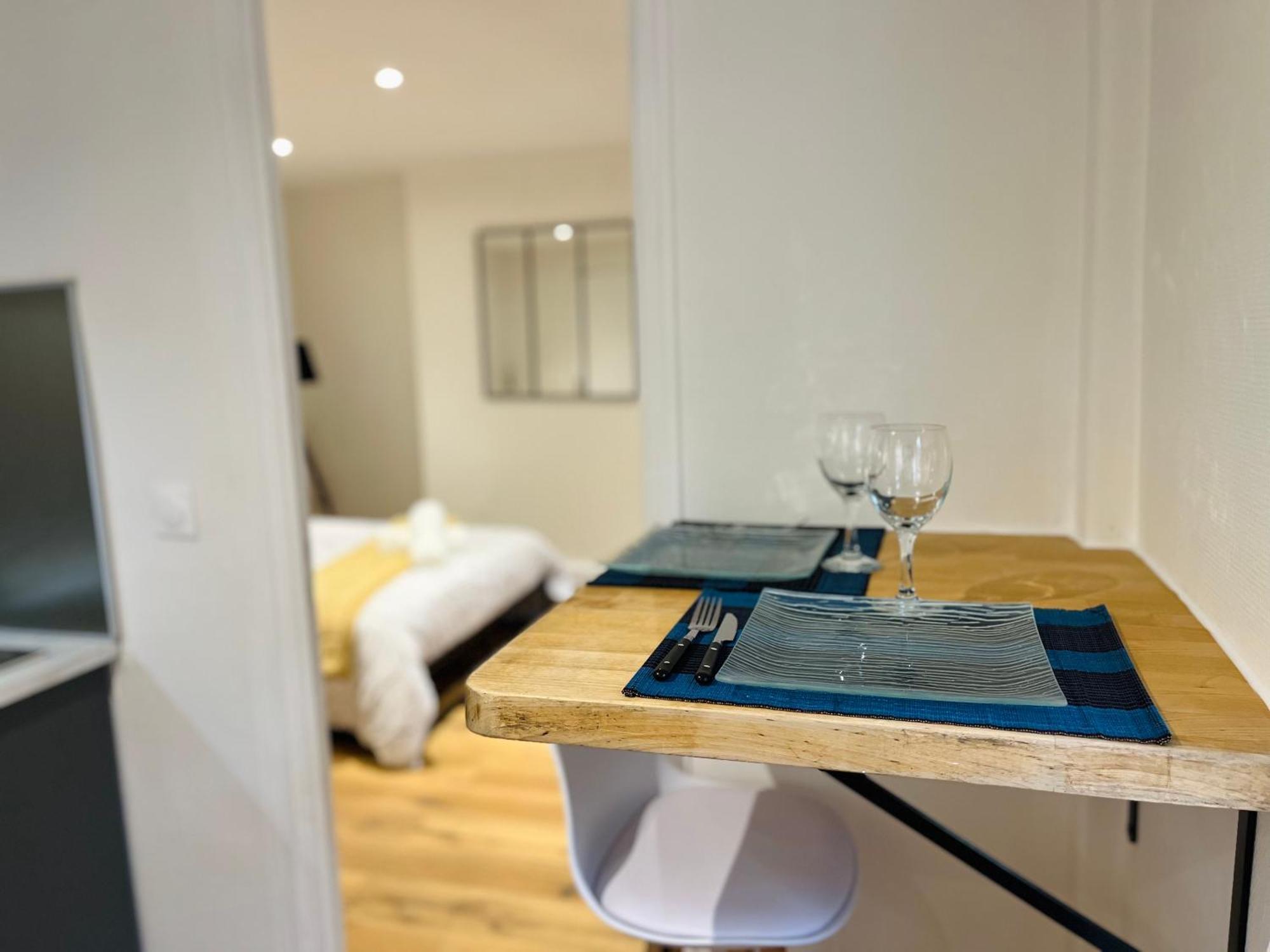 Apartament La Ruche Arrageoise - Parking Gratuit - Cozy - Grand Lit - Long Sejour Arras Zewnętrze zdjęcie