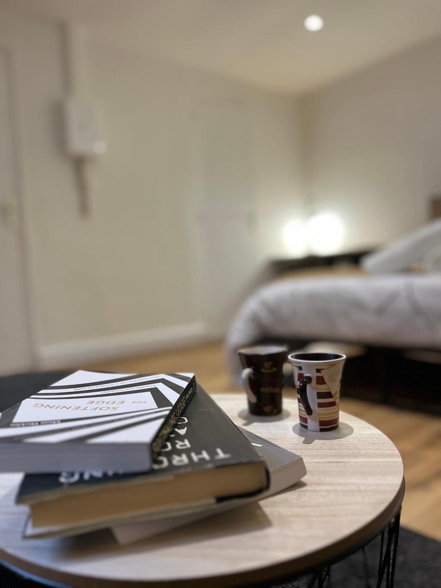 Apartament La Ruche Arrageoise - Parking Gratuit - Cozy - Grand Lit - Long Sejour Arras Zewnętrze zdjęcie