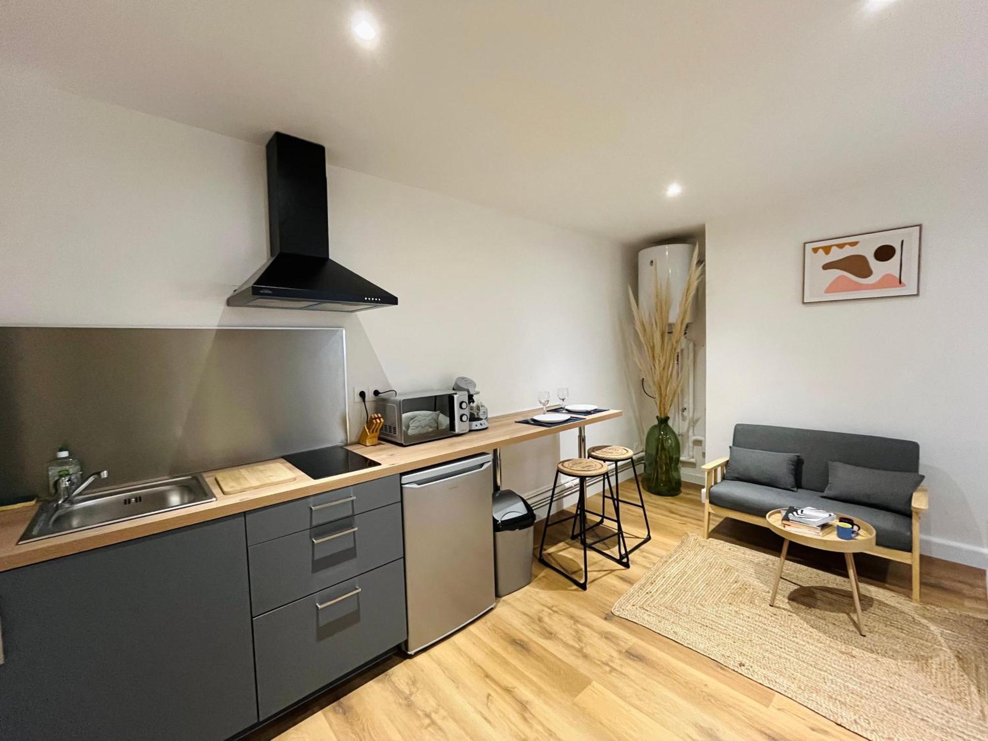 Apartament La Ruche Arrageoise - Parking Gratuit - Cozy - Grand Lit - Long Sejour Arras Zewnętrze zdjęcie